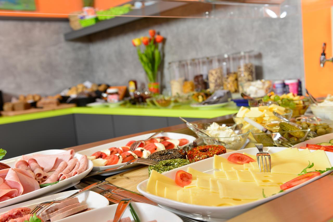 Sleepysleepy Hotel Giessen Linden  외부 사진