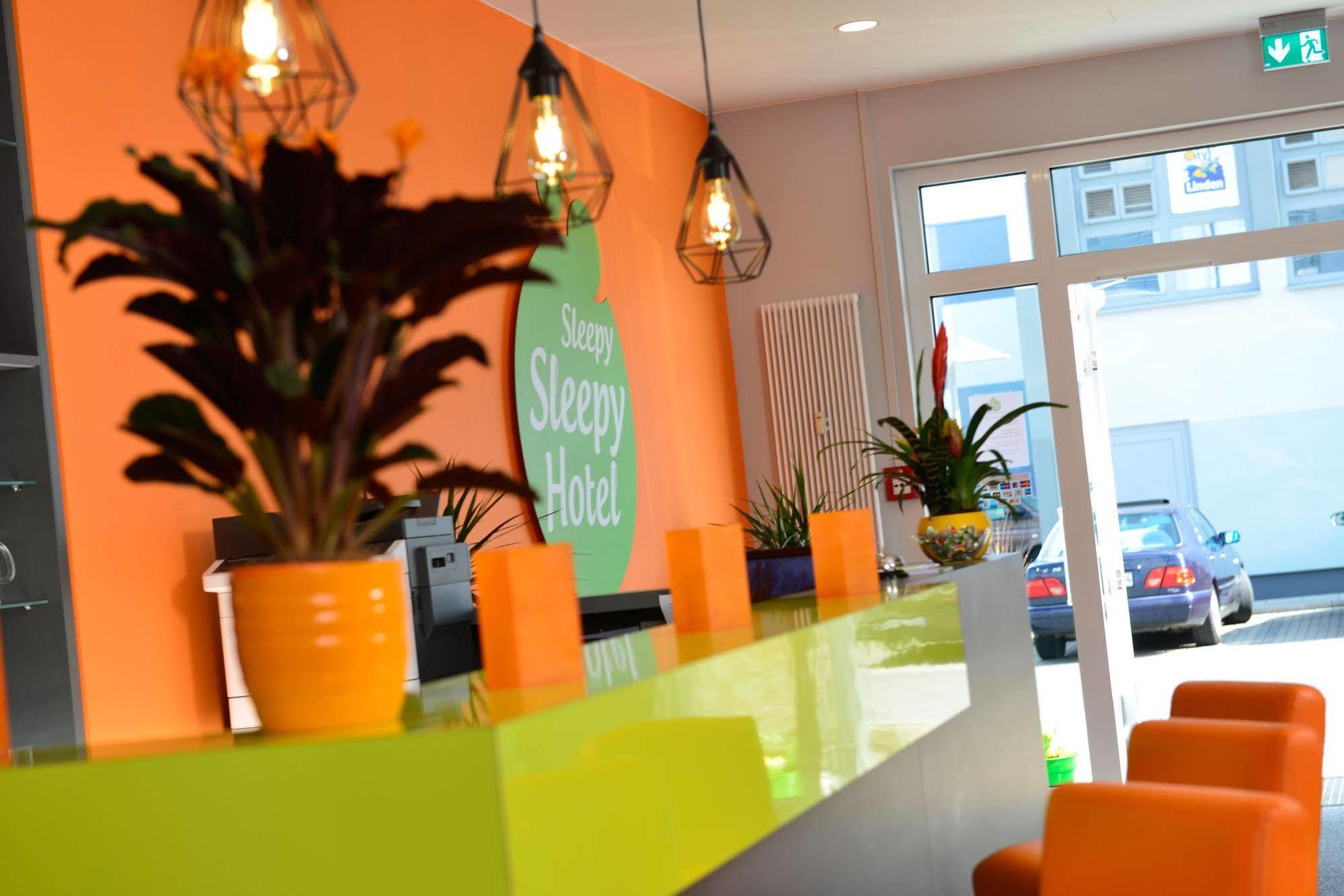 Sleepysleepy Hotel Giessen Linden  외부 사진