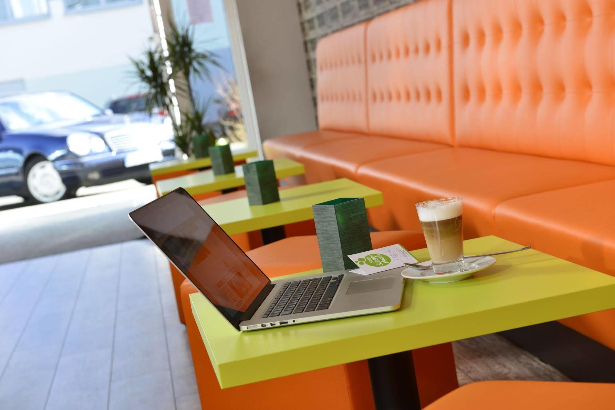 Sleepysleepy Hotel Giessen Linden  외부 사진