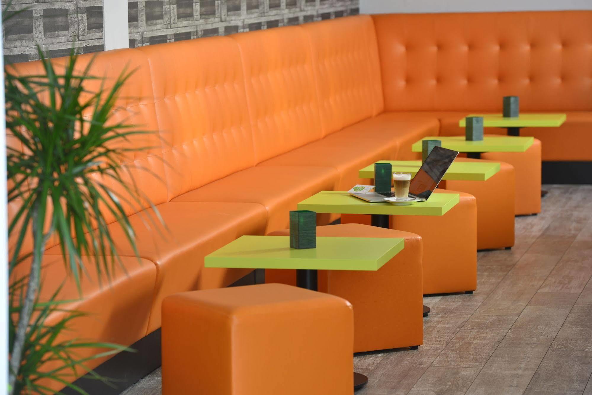 Sleepysleepy Hotel Giessen Linden  외부 사진